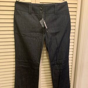 Tilly’s juniors stretch jeans dark blues size 3 brand new with tags